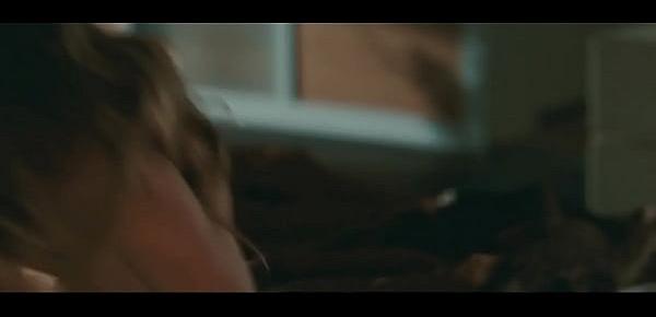  Amanda Seyfried in Chloe